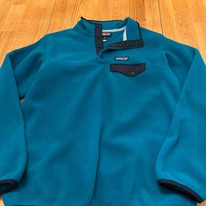 Like new Patagonia pullover, teal